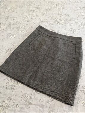 Banana Republic Charcoal Herringbone Mini Skirt